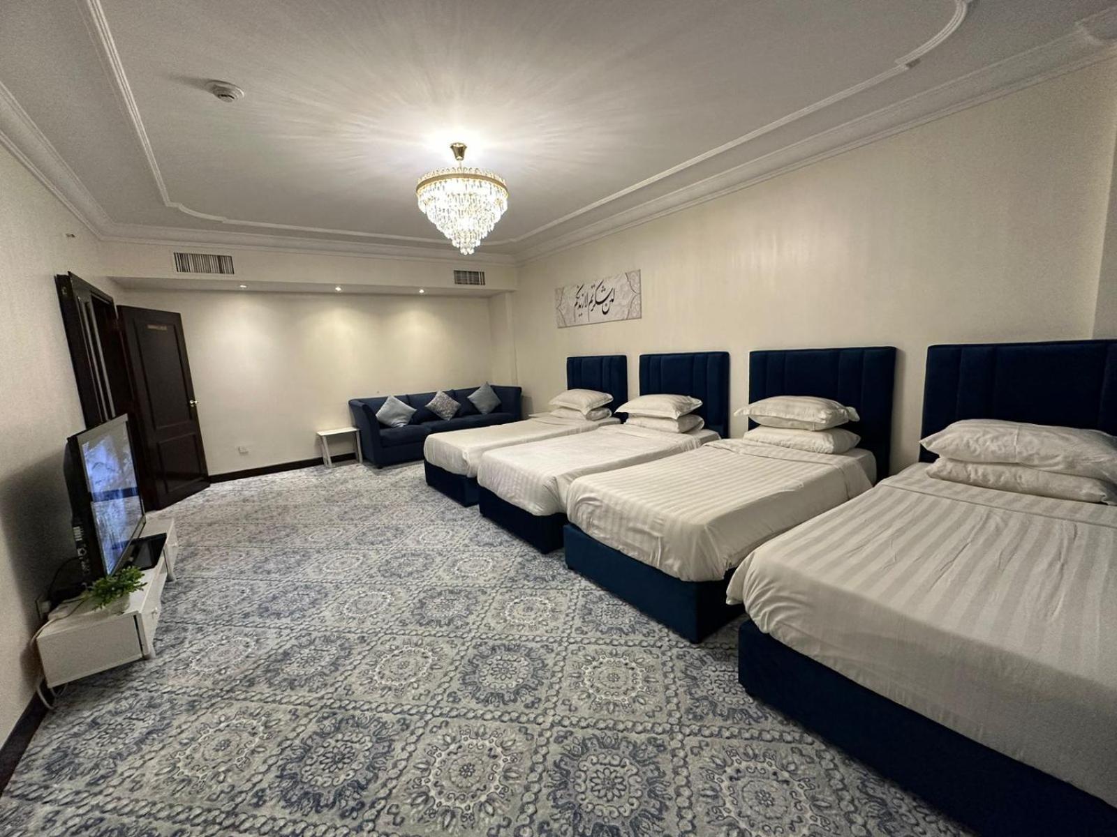Zad Al Eman Suites Hotels Medina Habitación foto